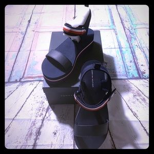 Tommy Hilfiger Adjustable Strap Platform Sandals